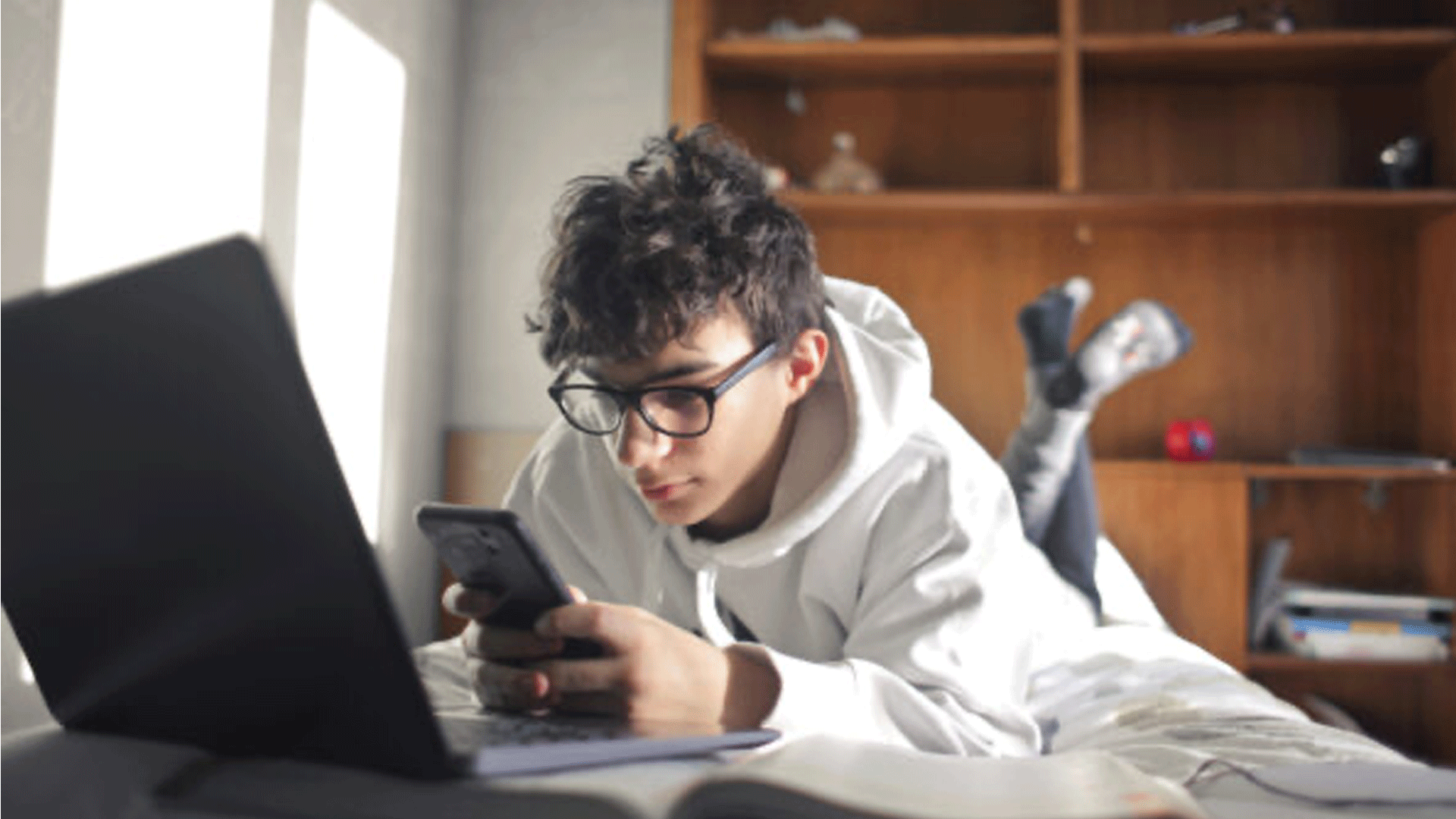 Unseen Threats: Online Child Sexual Abuse and Opportunities for Preventing it.